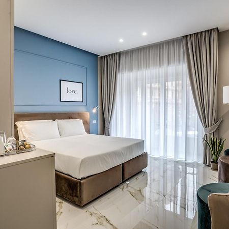 Hotel The Oasis à Naples Extérieur photo