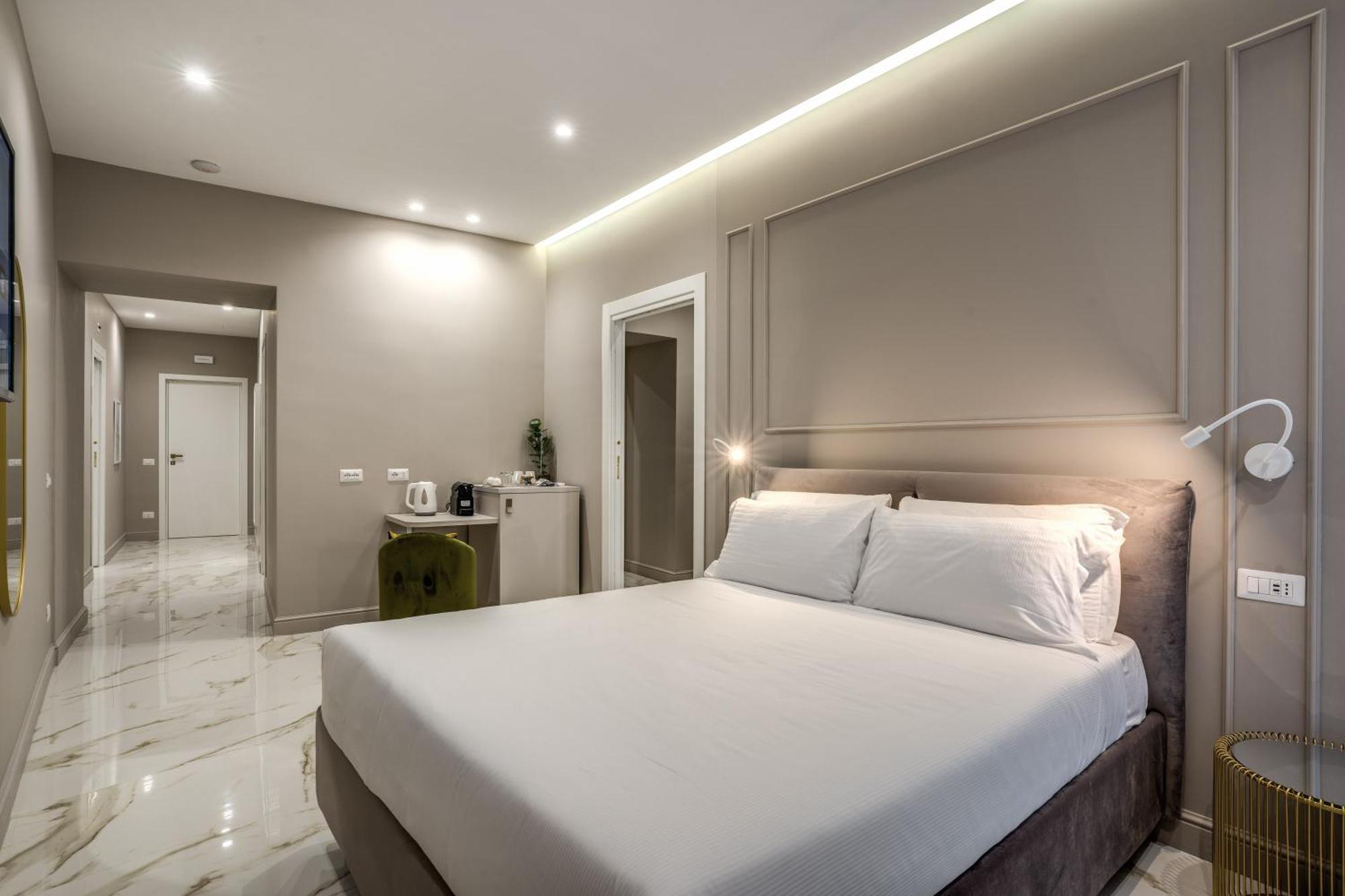 Hotel The Oasis à Naples Extérieur photo