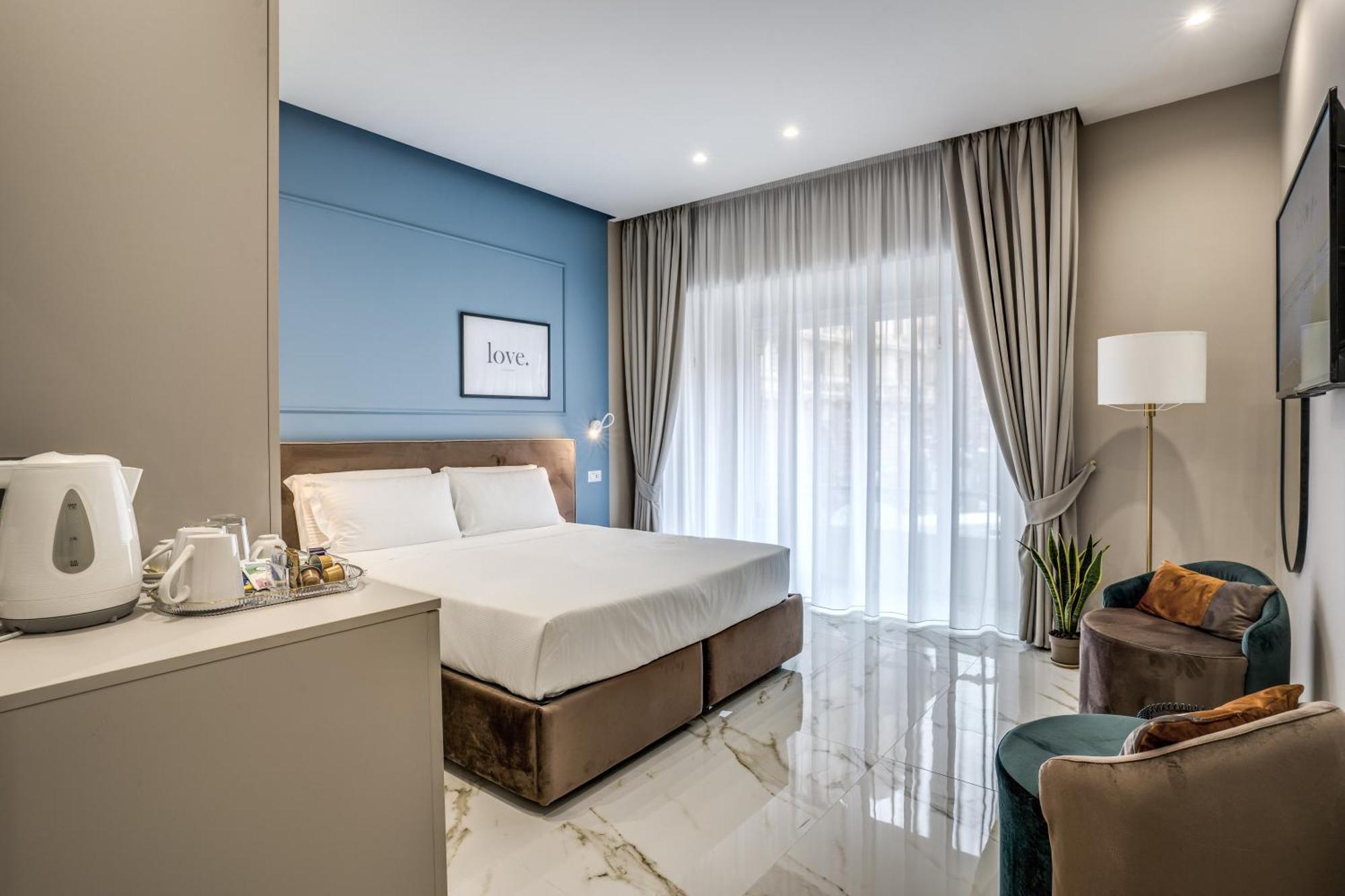 Hotel The Oasis à Naples Extérieur photo