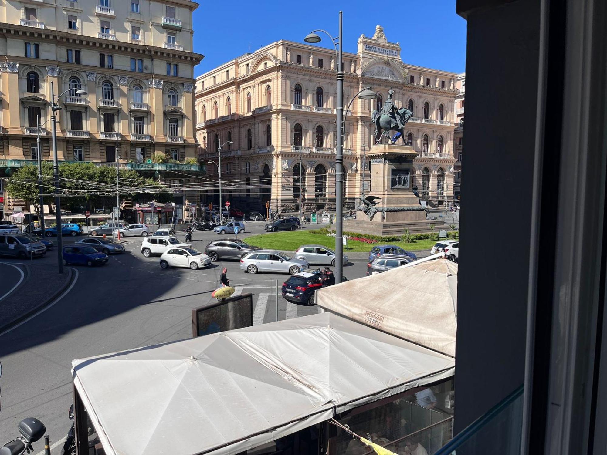 Hotel The Oasis à Naples Extérieur photo